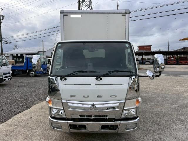 MITSUBISHI CANTER 2018