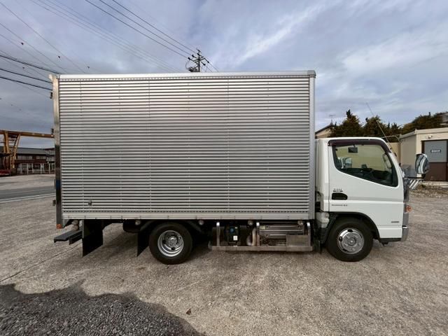 MITSUBISHI CANTER 2018