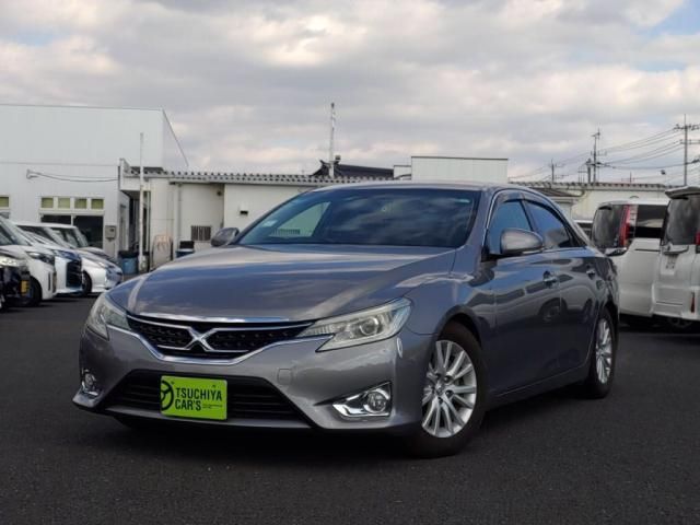 TOYOTA MARK X 2013