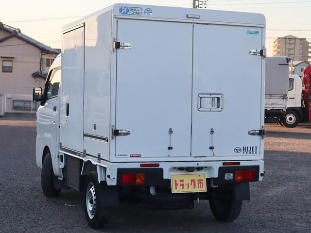 DAIHATSU HIJET truck 2022