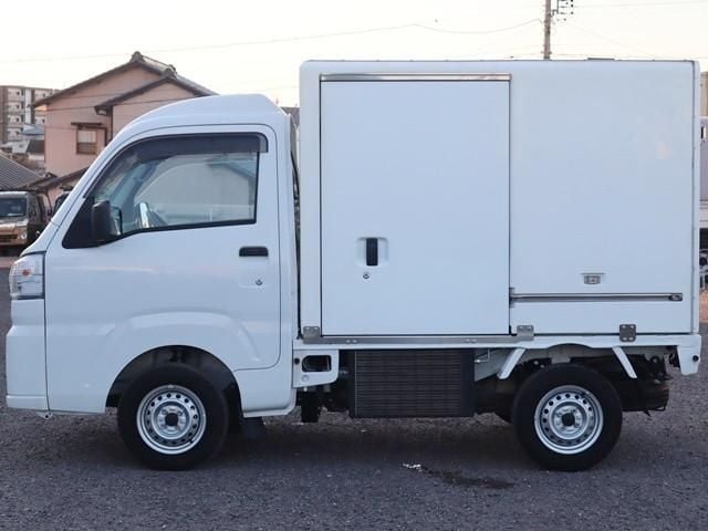 DAIHATSU HIJET truck 2022