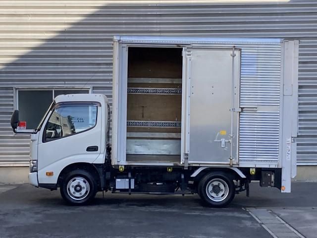 TOYOTA DYNA 2020