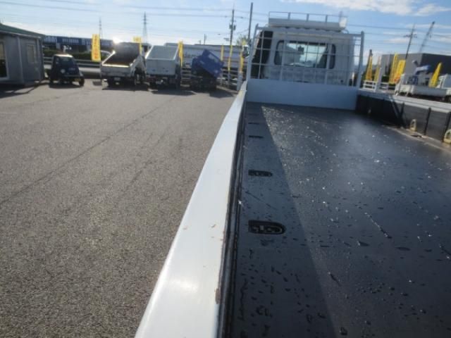 MITSUBISHI FUSOU FIGHTER 2021