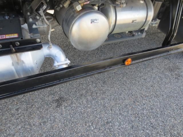 MITSUBISHI FUSOU FIGHTER 2021