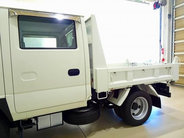 ISUZU ELF 2018
