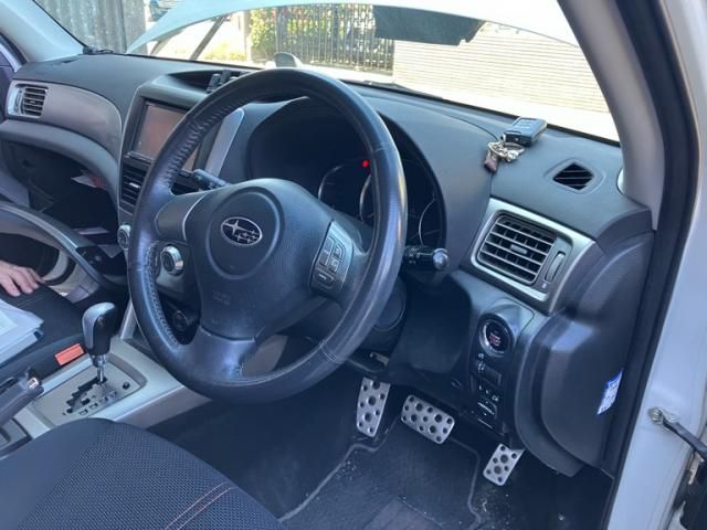 SUBARU FORESTER 2010