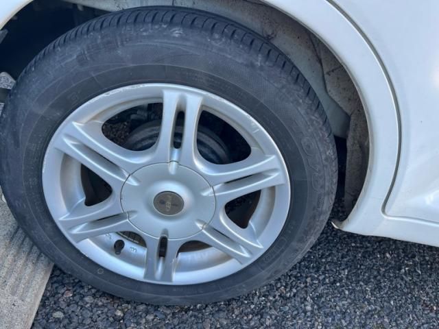 MITSUBISHI eK WAGON 2005