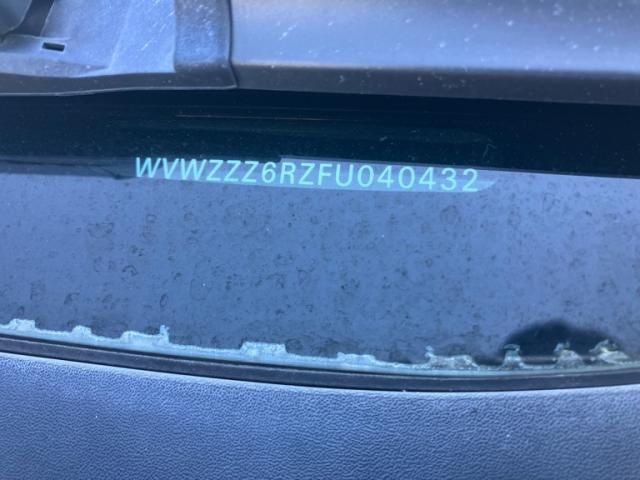 VOLKSWAGEN VOLKSWAGEN POLO 2015