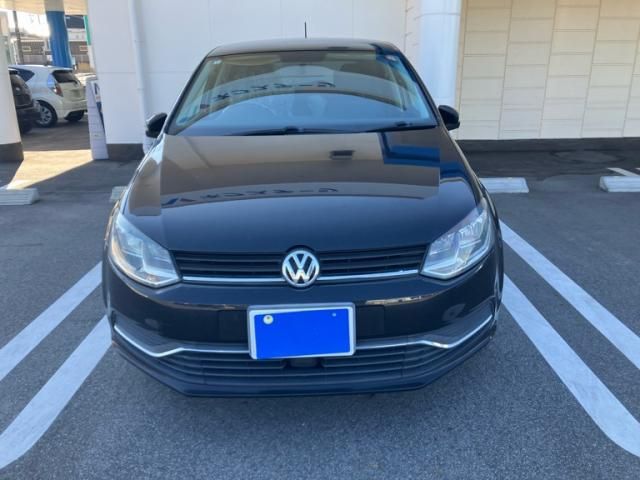 VOLKSWAGEN VOLKSWAGEN POLO 2015