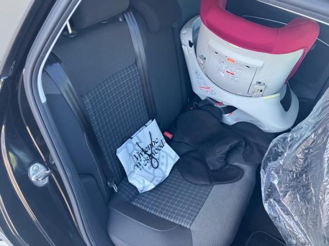 VOLKSWAGEN VOLKSWAGEN POLO 2015