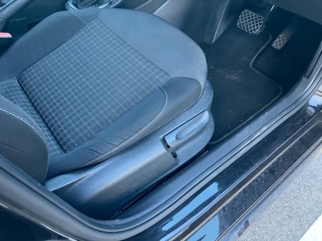 VOLKSWAGEN VOLKSWAGEN POLO 2015