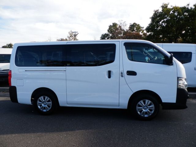 NISSAN NV350 CARAVAN 4WD 2018