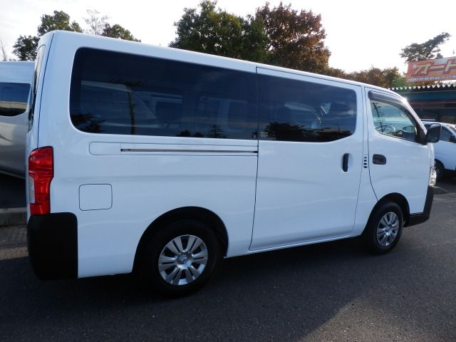 NISSAN NV350 CARAVAN 4WD 2018