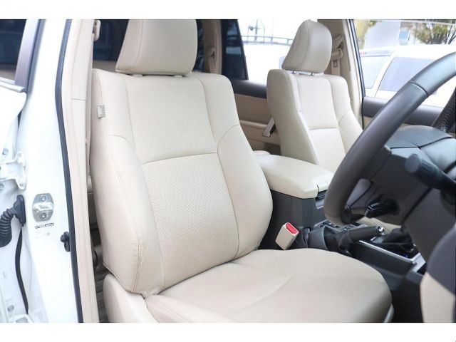 TOYOTA LANDCRUISER PRADO 2022