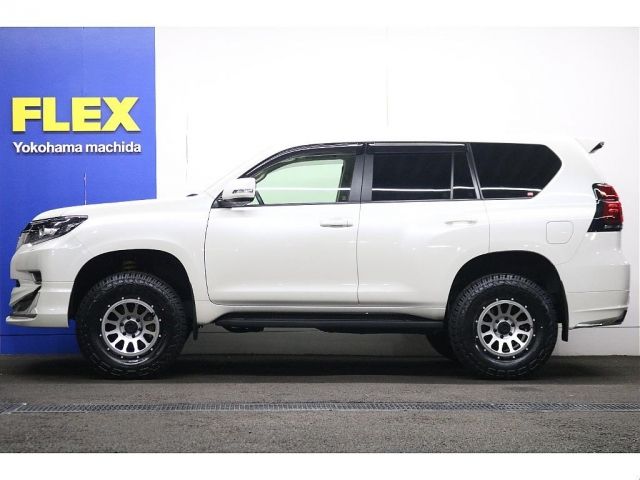 TOYOTA LANDCRUISER PRADO 2022