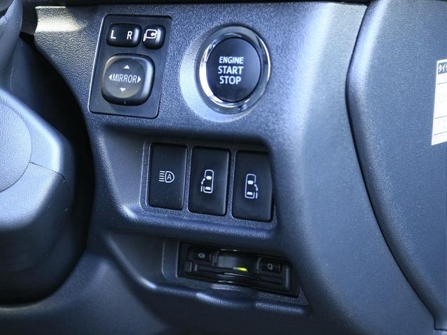 TOYOTA HIACE van 2WD 2023