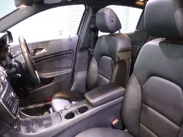 MERCEDES BENZ MERCEDES BENZ GLA class 2017