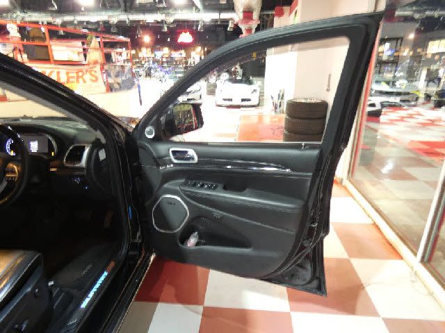 JEEP JEEP GRAND CHEROKEE 2019