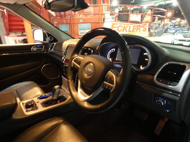 JEEP JEEP GRAND CHEROKEE 2019