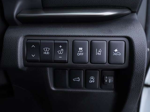 MITSUBISHI ECLIPSE CROSS 4WD 2024