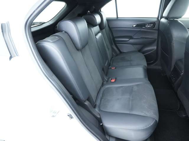 MITSUBISHI ECLIPSE CROSS 4WD 2024