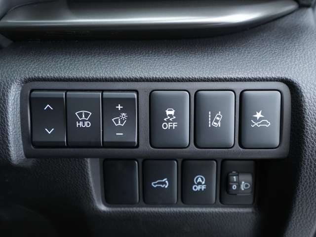 MITSUBISHI ECLIPSE CROSS 4WD 2024