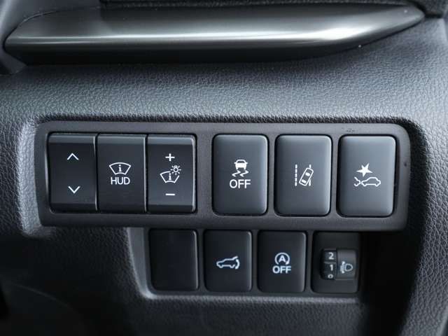 MITSUBISHI ECLIPSE CROSS 4WD 2024