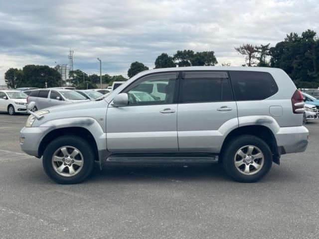 TOYOTA LANDCRUISER PRADO 2002