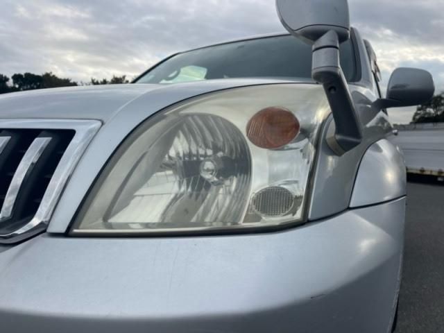 TOYOTA LANDCRUISER PRADO 2002