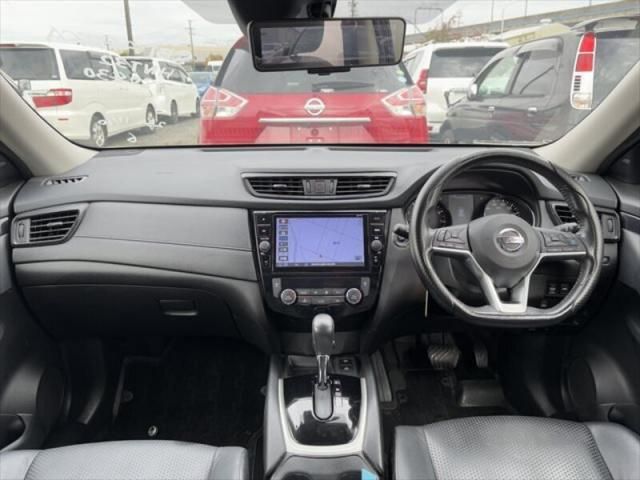 NISSAN X-TRAIL HYBRID 4WD 2019