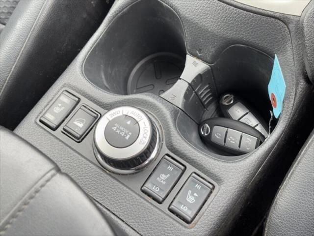 NISSAN X-TRAIL HYBRID 4WD 2019