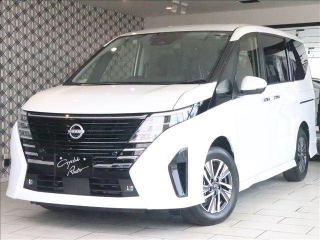 NISSAN SERENA  WG 2025