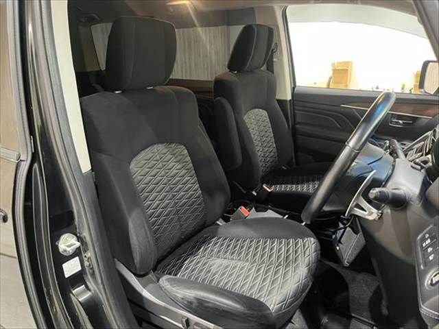 MITSUBISHI DELICA D:5 4WD 2020