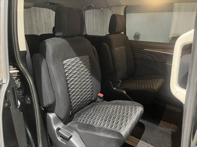 MITSUBISHI DELICA D:5 4WD 2020