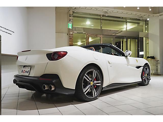 FERRARI ??????? 2019