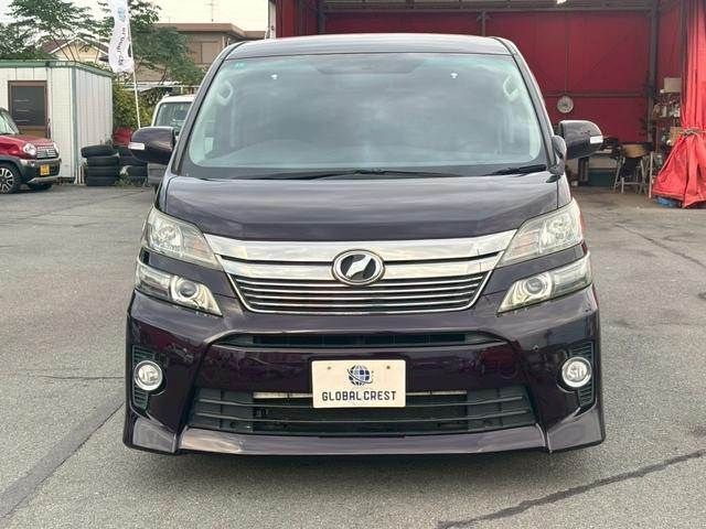 TOYOTA VELLFIRE 2011