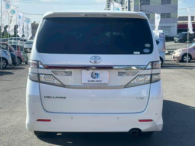 TOYOTA VELLFIRE 2011