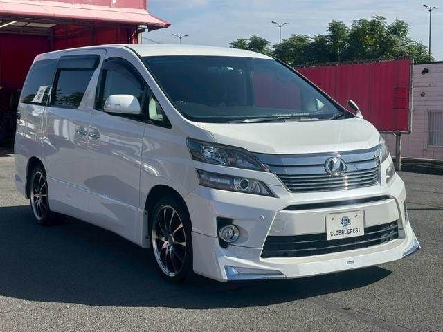 TOYOTA VELLFIRE 2011