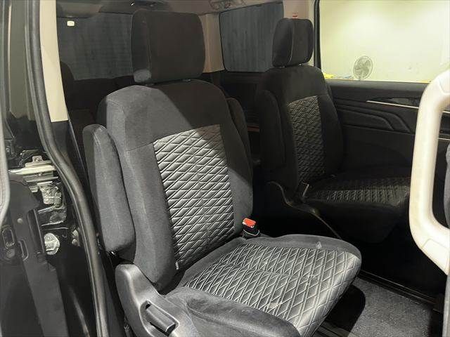 MITSUBISHI DELICA D:5 4WD 2019