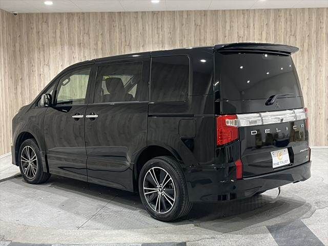 MITSUBISHI DELICA D:5 4WD 2019