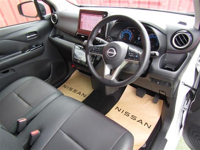 NISSAN DAYZ 2024