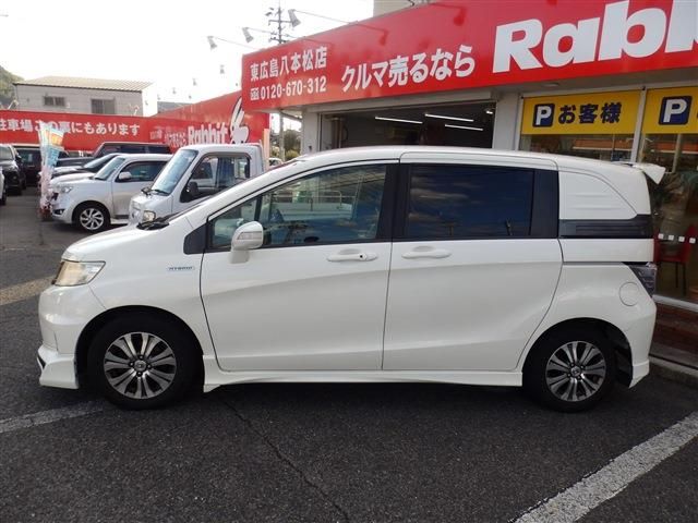 HONDA FREED Spike HYBRID 2012