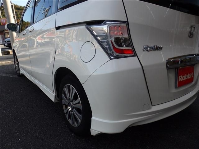 HONDA FREED Spike HYBRID 2012