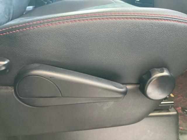 TOYOTA VELLFIRE 2013