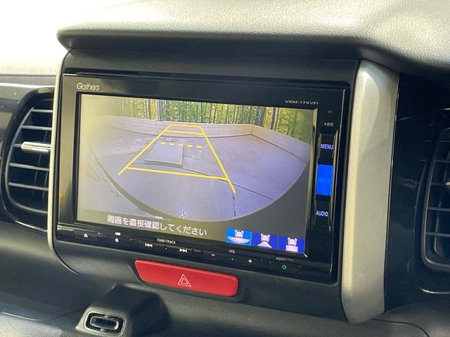 HONDA N BOX CUSTOM 2017