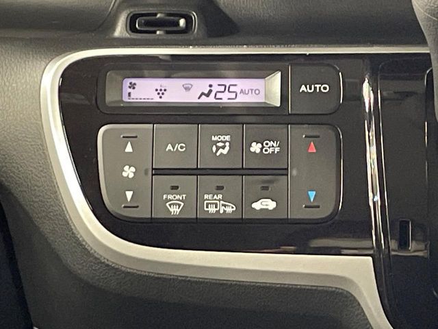 HONDA N BOX CUSTOM 2017