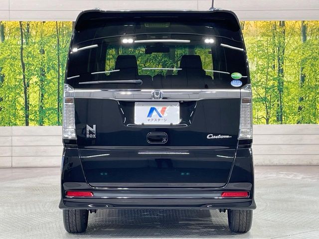 HONDA N BOX CUSTOM 2017