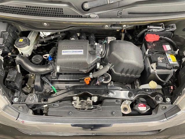 HONDA N BOX CUSTOM 2017