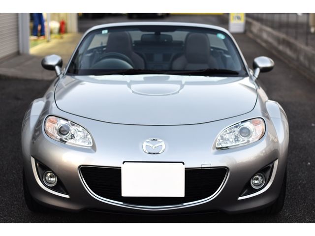 MAZDA ROADSTER 2009