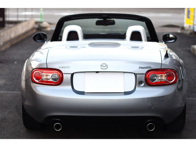 MAZDA ROADSTER 2009